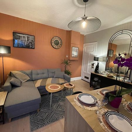 Le Treize Au Coeur Du Bouchon Apartment ทรัวส์ ภายนอก รูปภาพ