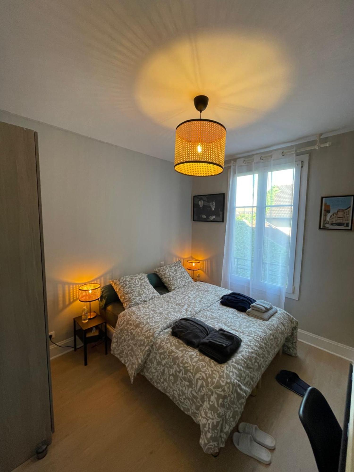 Le Treize Au Coeur Du Bouchon Apartment ทรัวส์ ภายนอก รูปภาพ